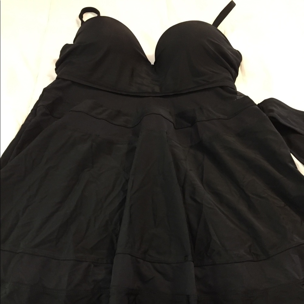 Swim dress 2-piece. Black, never worn XL